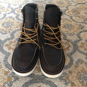 NEW Danner Bull Run Moc Toe Boots